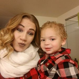 Meet your Posher, Rebecca